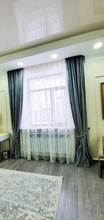 Grand Holiday Hall Pavlodar Bagian luar foto